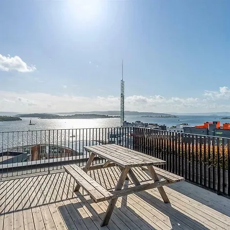 Aker Brygge Guest house *